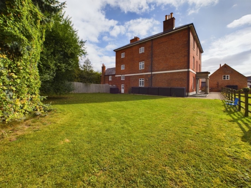 Images for Boddington Lane, Cheltenham GL51 0TJ