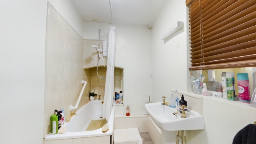 Images for Evesham Road, Cheltenham GL52 2AB