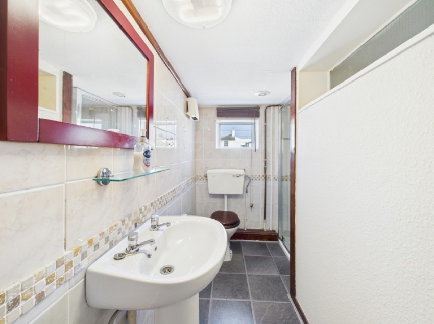 Images for 18 Rotunda Terrace, Cheltenham GL50 1SW