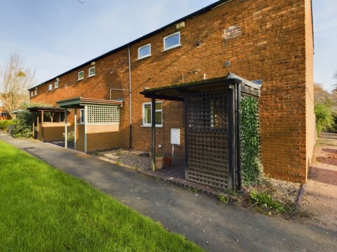 View Full Details for 7 Ryder Row, Innsworth, Gloucester, Gloucestershire, GL3 1HH, UK