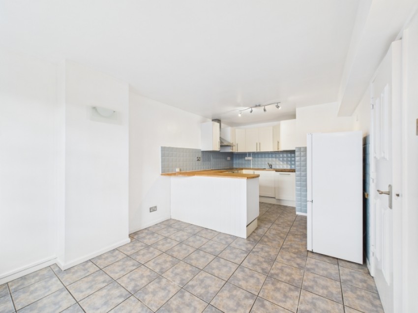 Images for Codenham Lodge, Cheltenham GL51 3AB