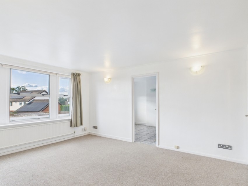 Images for Codenham Lodge, Cheltenham GL51 3AB