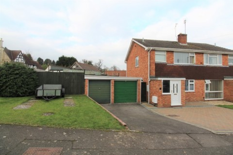 View Full Details for 1 Larkham Close, Matson, Gloucester, Gloucestershire, GL4 6EN, UK