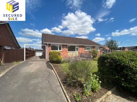 View Full Details for 98 Henley Road, Cheltenham, Gloucestershire, GL51 0PD, UK