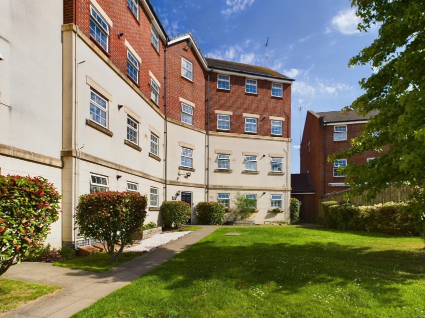 Images for Watermint Drive, Tuffley, GL4