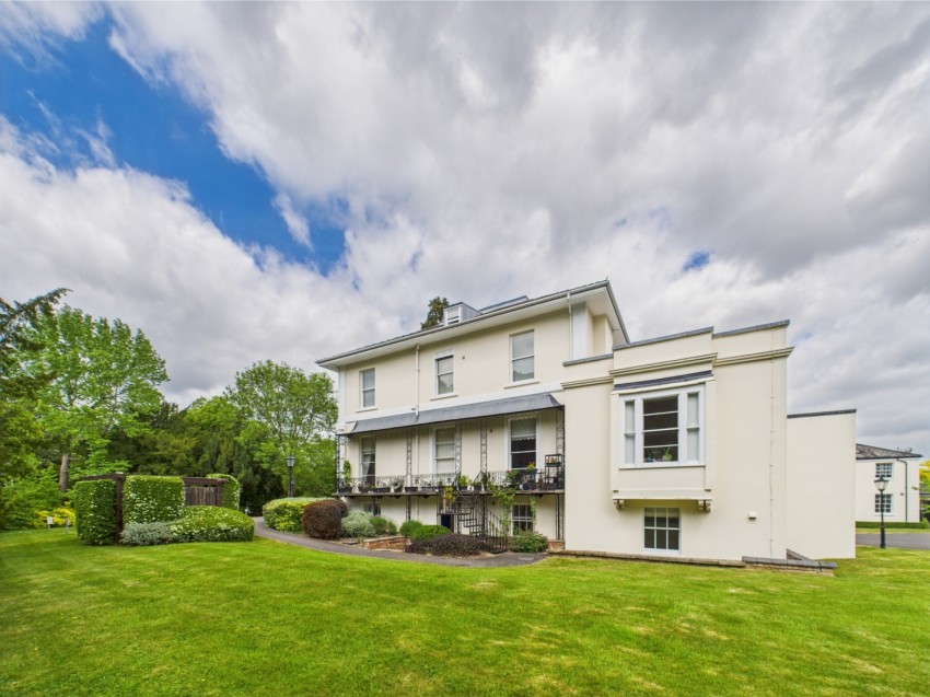 Images for Benton House, Harefield Grove, Cheltenham, Gloucestershire, GL50