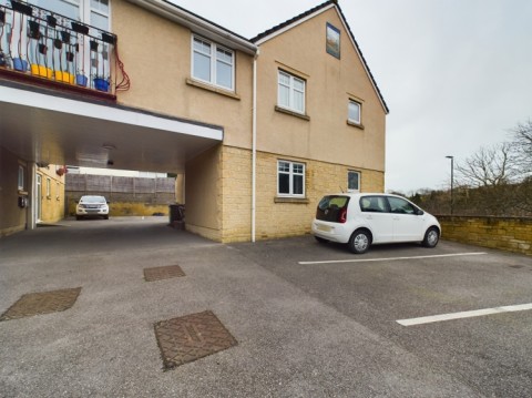 View Full Details for 3 The Junction Dudbridge Hill, Stroud, Gloucestershire, GL5 3HL, UK