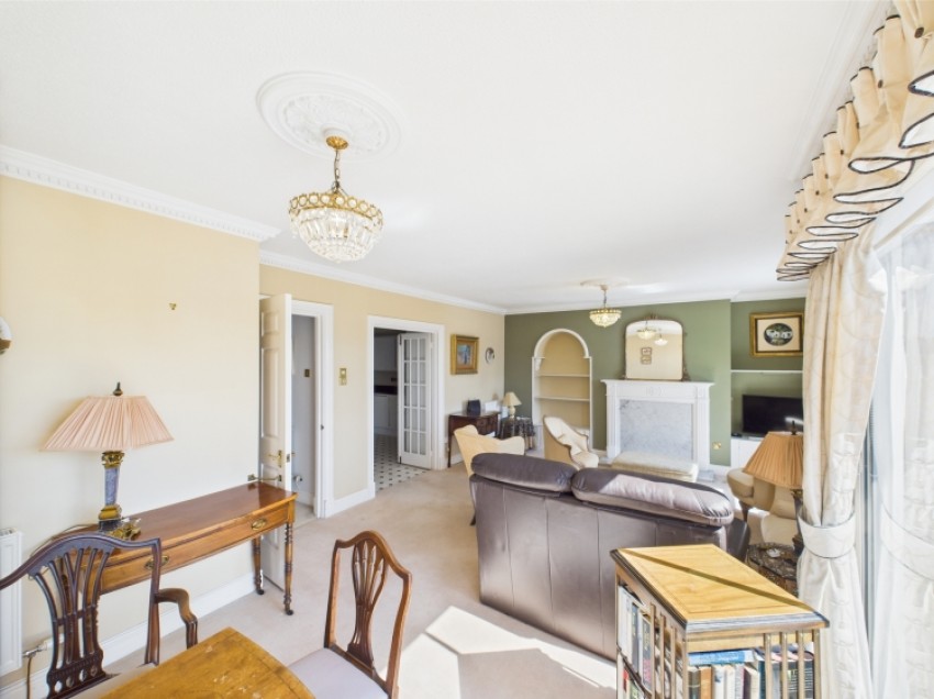 Images for 10 Queens Parade, Cheltenham GL50