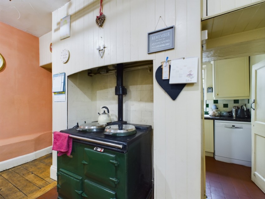 Images for Forest House Merrin Street,