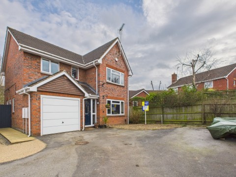 View Full Details for Great Grove, Abbeymead, Gloucester, GL4