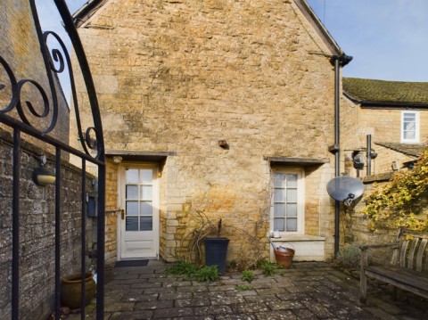 View Full Details for The Old Aquarium Victoria Street, Bourton-on-the-Water, Cheltenham, Gloucestershire, GL54 2DH, UK