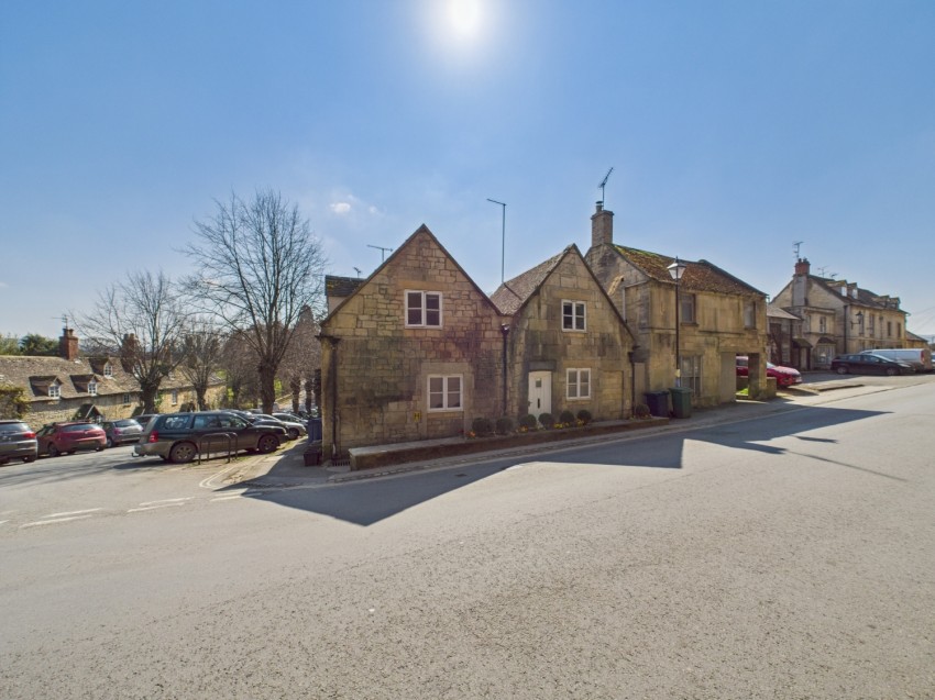 Images for Silk Cottage, Winchcombe