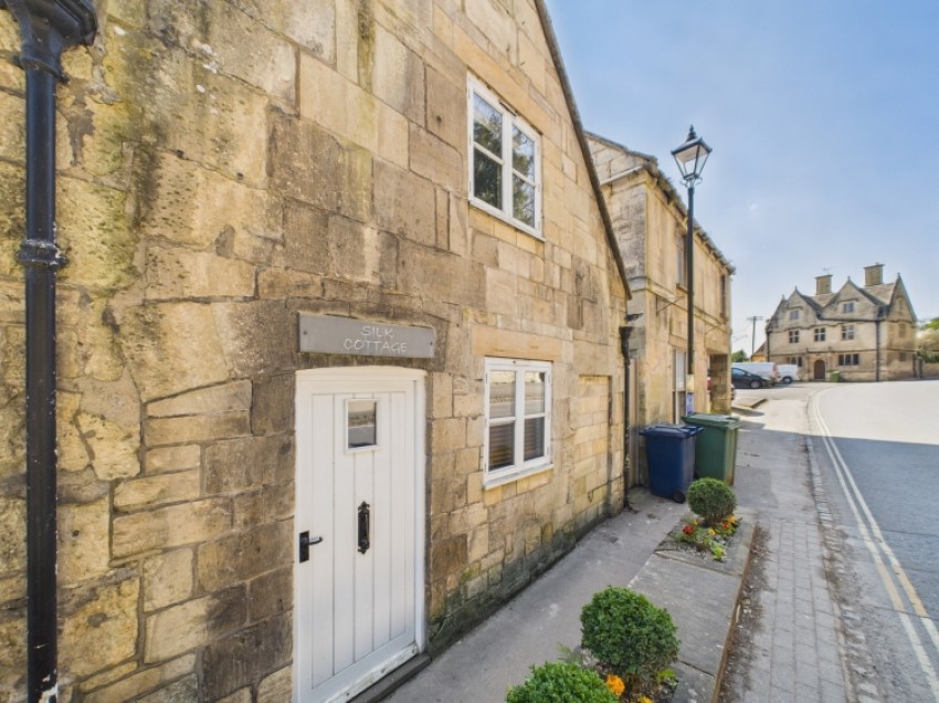Images for Silk Cottage, Winchcombe
