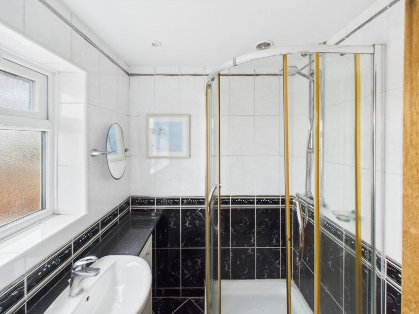 Images for Knights Way, Tewkesbury,