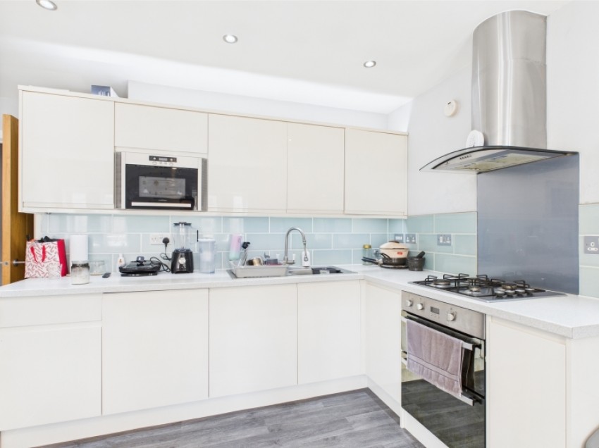 Images for 19 St. Johns Lane, Gloucester GL1