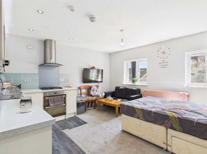 Images for 19 St. Johns Lane, Gloucester GL1