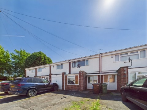 View Full Details for 5 Atherstone Close, Cheltenham, Gloucestershire, GL51 0NX, UK