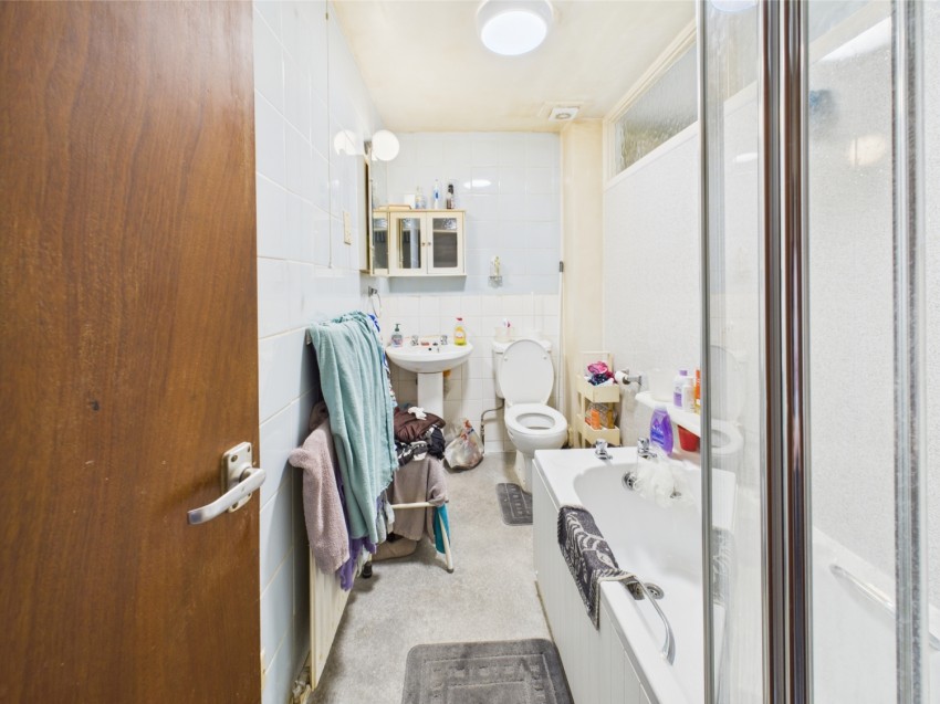 Images for Atherstone Close, Cheltenham, Gloucestershire,