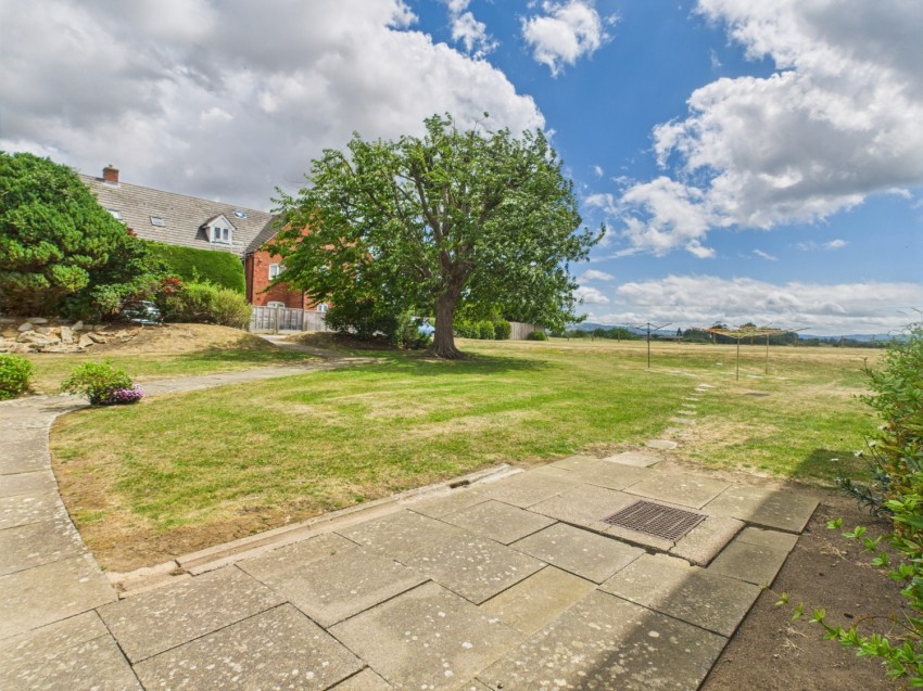 Images for Pamington Fields, Ashchurch, Tewkesbury