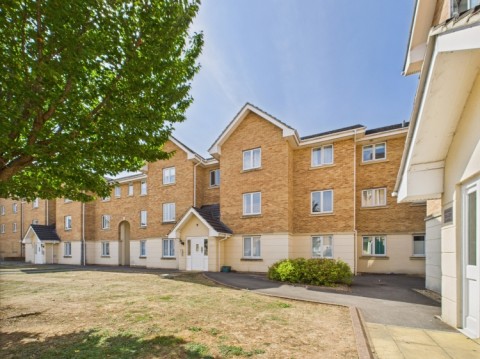 View Full Details for 24d Lloyd Close, Cheltenham, Gloucestershire, GL51 7SZ, UK