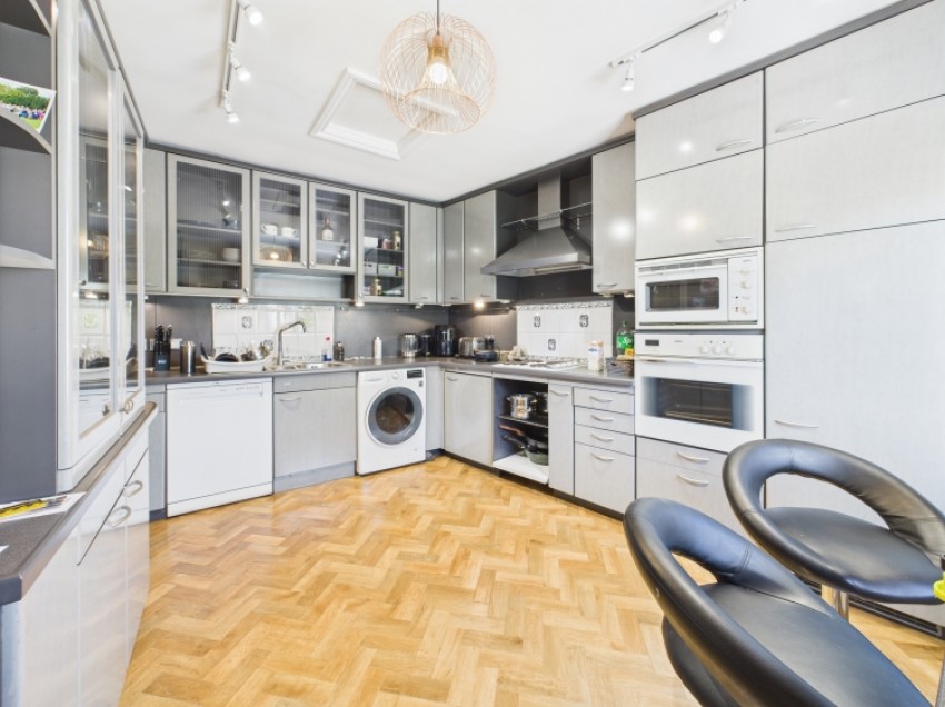 Images for 6 Cudnall Street, Cheltenham GL53