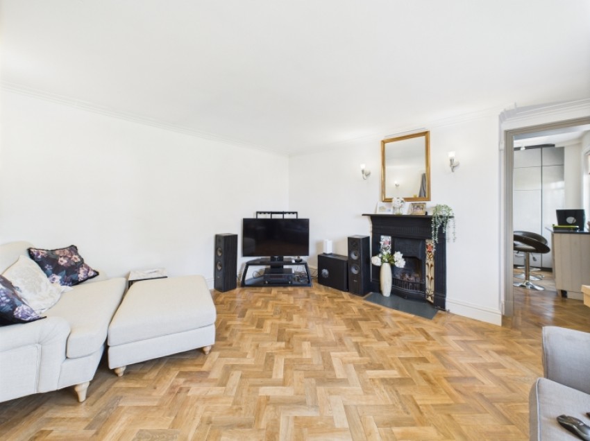 Images for 6 Cudnall Street, Cheltenham GL53