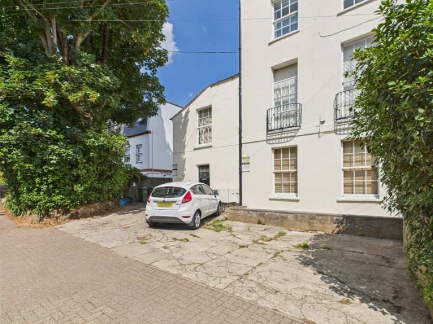 Images for 17 St. Georges Place, Cheltenham GL50 3LA