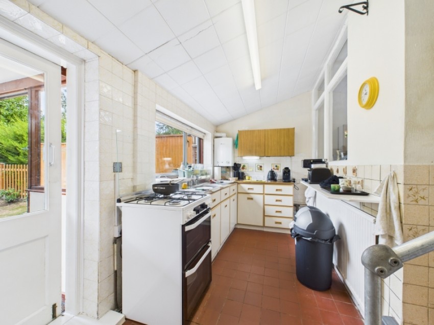 Images for Grange Road, Billericay CM11 2RL