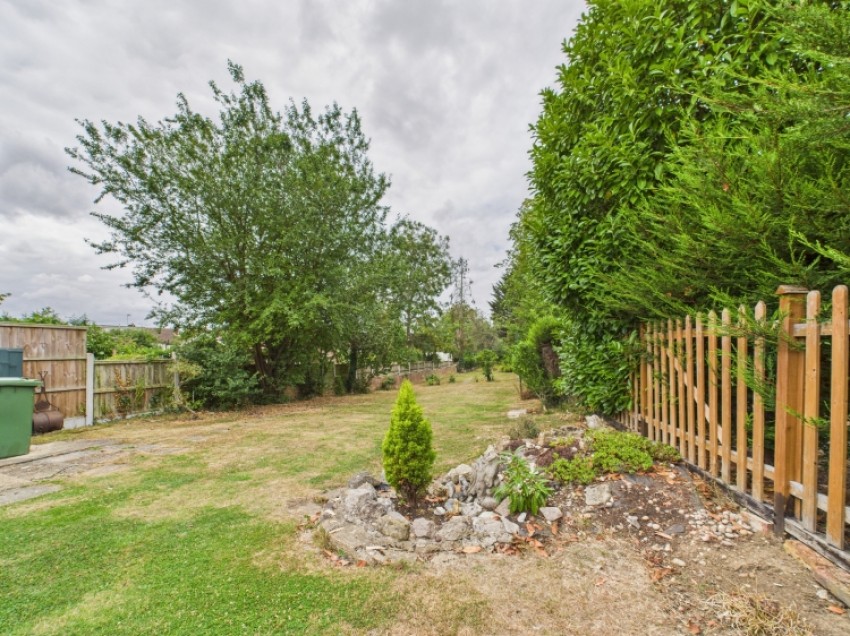 Images for Grange Road, Billericay CM11