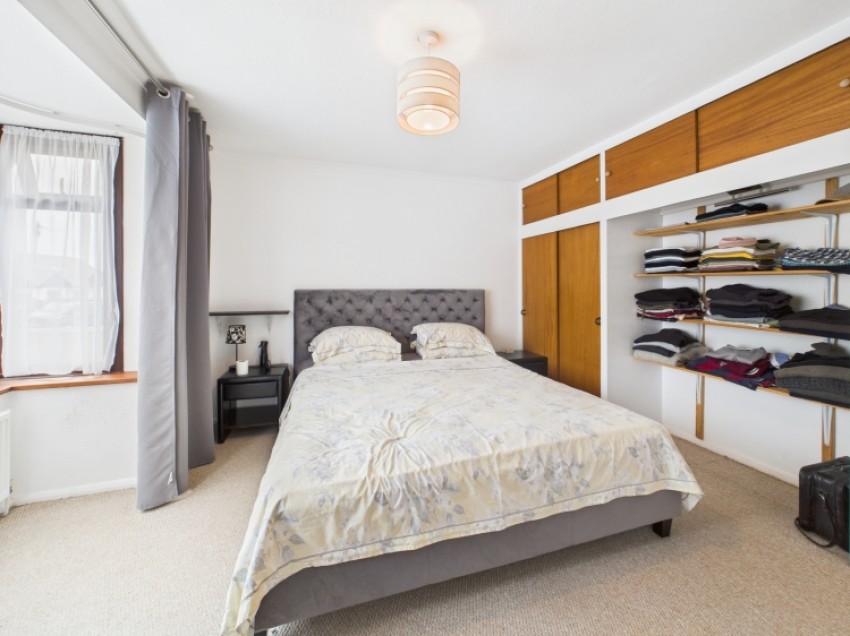 Images for Grange Road, Billericay CM11