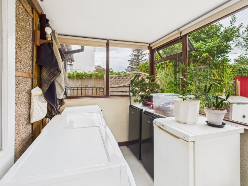 Images for Grange Road, Billericay CM11