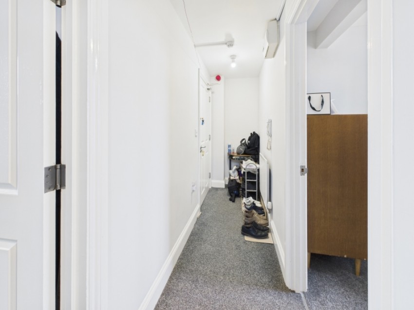 Images for 21 Brunswick Square, Gloucester GL1