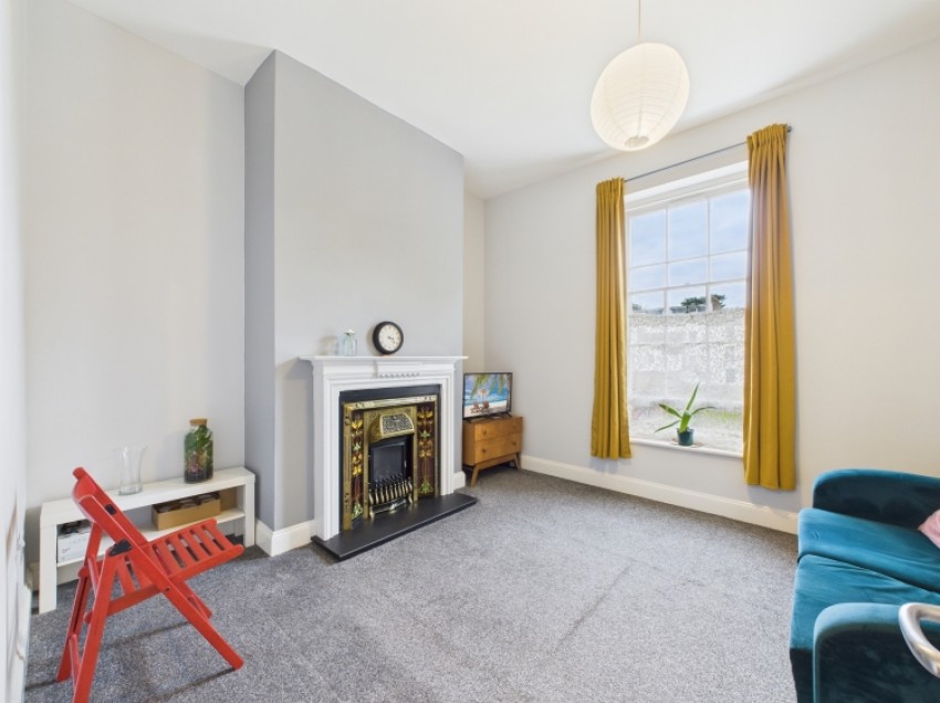 Images for 21 Brunswick Square, Gloucester GL1