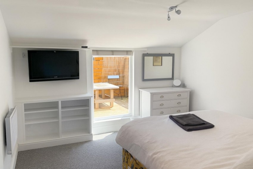 Images for 37 Hatherley Street, Cheltenham GL50