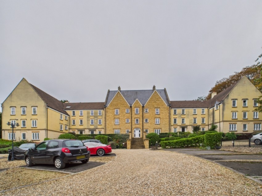 Images for The Grove Browns Lane, Stonehouse GL10