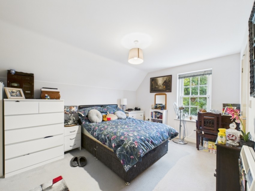 Images for The Grove Browns Lane, Stonehouse GL10