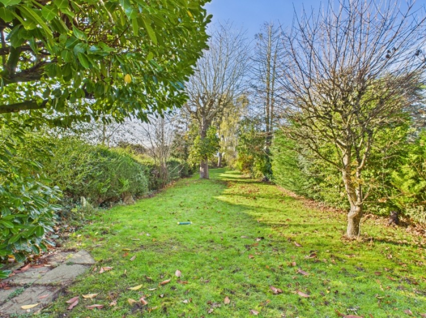 Images for Grange Road, Billericay CM11