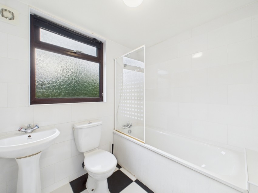 Images for Riverside Close, Cheltenham GL52