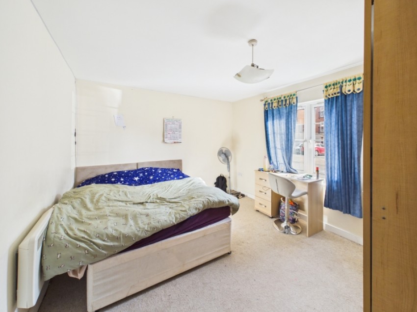 Images for 8 Great Western Road, Gloucester GL1