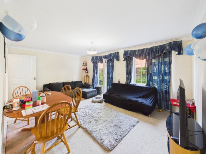 Images for 8 Great Western Road, Gloucester GL1