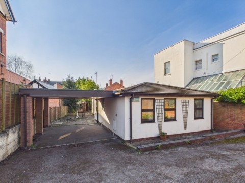 View Full Details for 76 All Saints Road, Cheltenham, Gloucestershire, GL52 2HA, UK