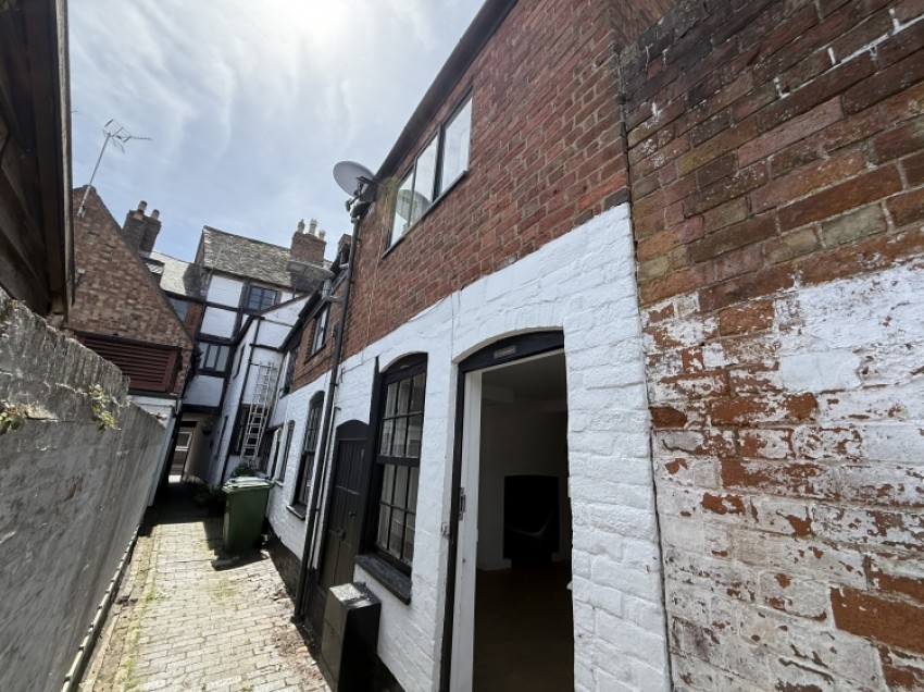 Images for 1 Turners Court, Tewkesbury GL20