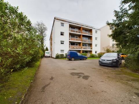 View Full Details for Star Court, Pittville Circus Road, Cheltenham, GL52